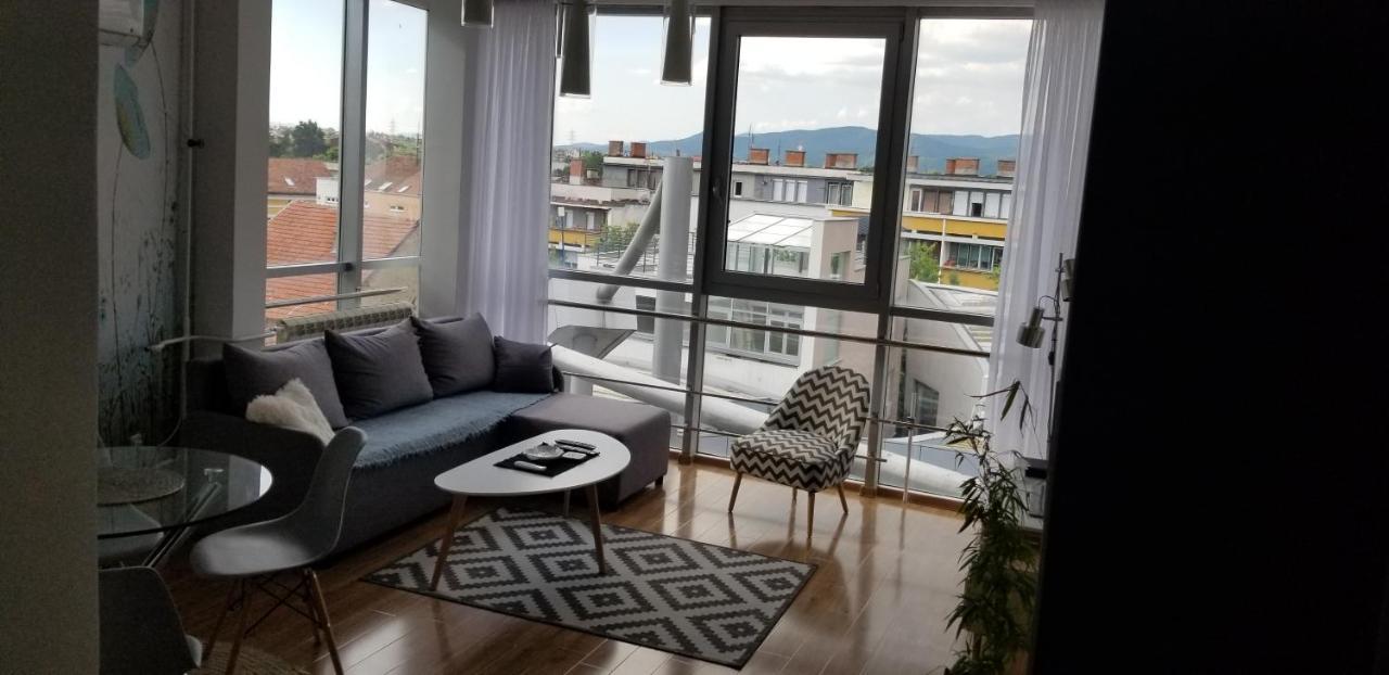 Apartman Lori M คราลเยโว ภายนอก รูปภาพ