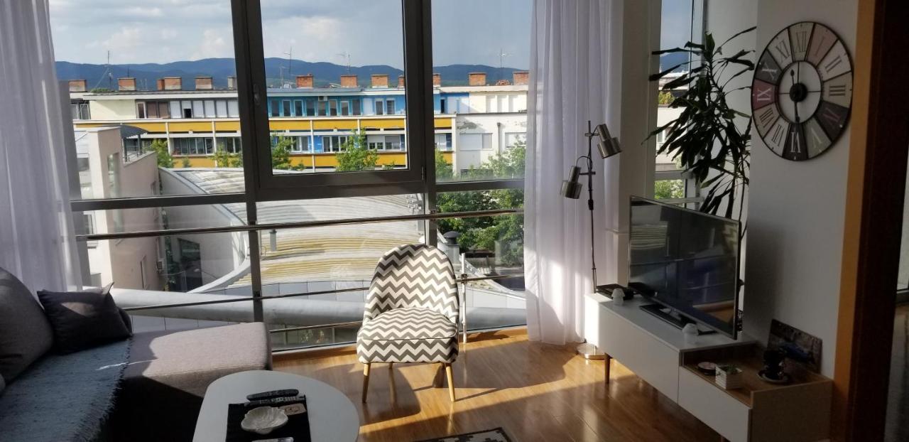 Apartman Lori M คราลเยโว ภายนอก รูปภาพ